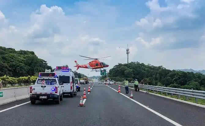芙蓉区高速公路汽车救援案例